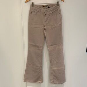 NWOT Bongo Low Rider Flare Kaki (Stone) Pants Size 3 Juniors